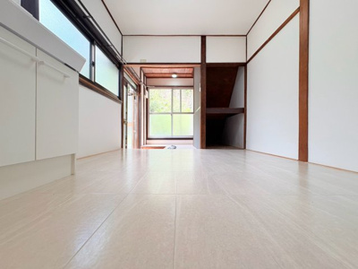 【居間・リビング】 | 豊中市春日3丁目テラスハウス