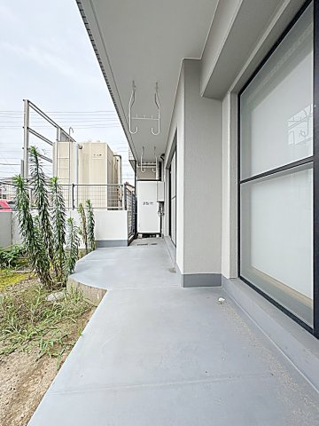 ユニーブル薬師山の居間・リビング