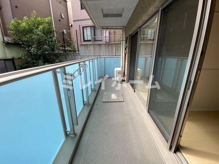 Hill Flat Osaki のバルコニー