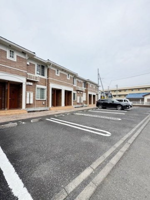 【駐車場】 | ブリッサ・ベル