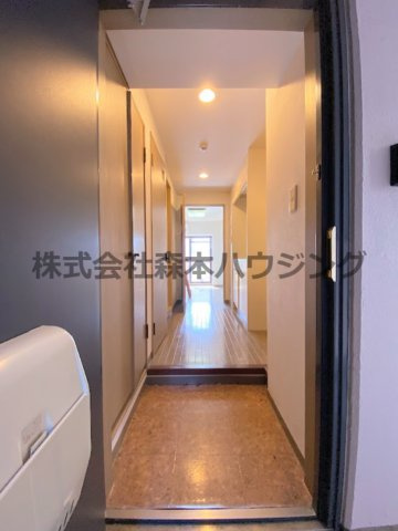 【内装】 | 　リバーイースト・クレムリン | 明るい室内です