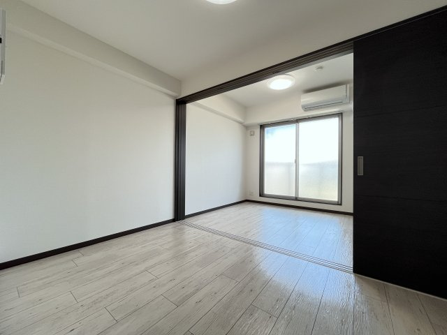 ES ABIKOの寝室