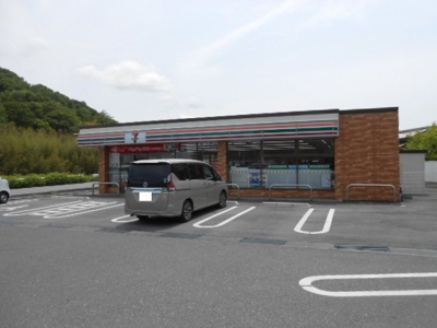 【周辺】 | ノース　リバー | セブンイレブン彦根大堀町店様まで800m