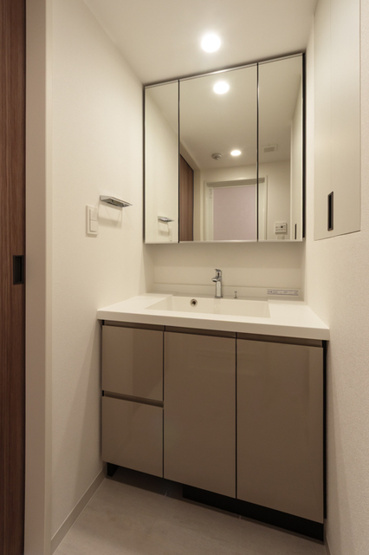 【洗面所】 | パークアクシス品川シーサイド | ※写真は同タイプ住戸です。