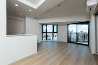 【居間・リビング】 | 堀之内マンション | ※写真は同タイプ住戸です。