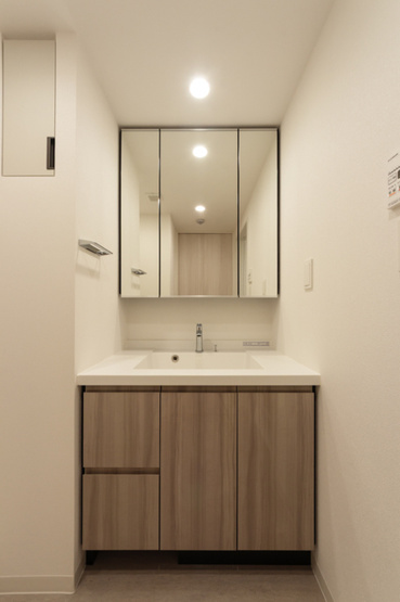 【洗面所】 | パークアクシス品川シーサイド | ※写真は同タイプ住戸です。