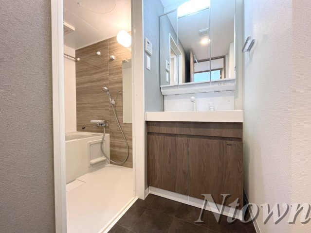 【洗面所】 | S-RESIDENCE高岳clarity | 忙しい朝には欠かせない洗面所です