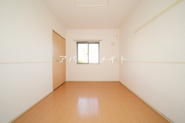 【寝室】 | ベルウッド | ゆとりの広さです
