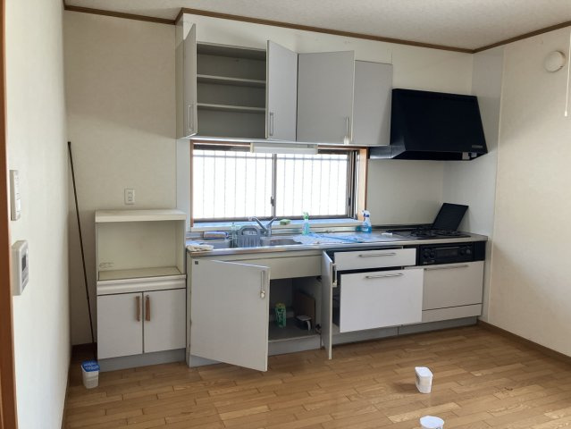 富岡町小浜 中古一戸建てのキッチン