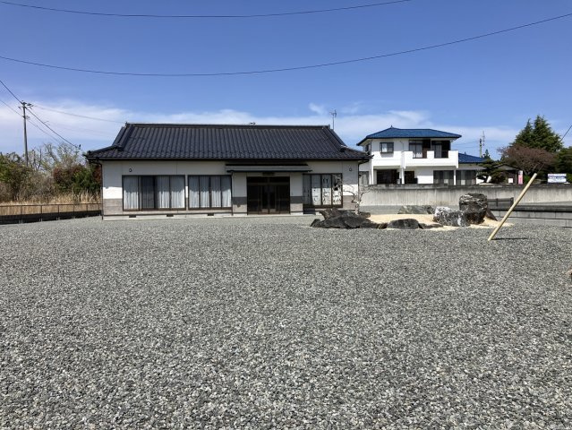 富岡町小浜 中古一戸建ての駐車場