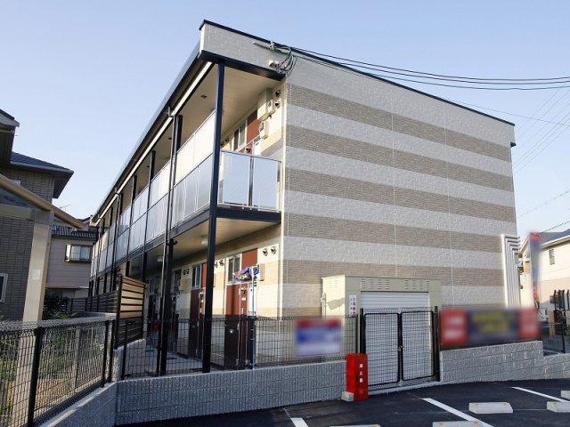 レオパレスルミエール道場の外観