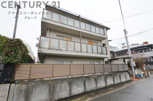 RC造3階建て