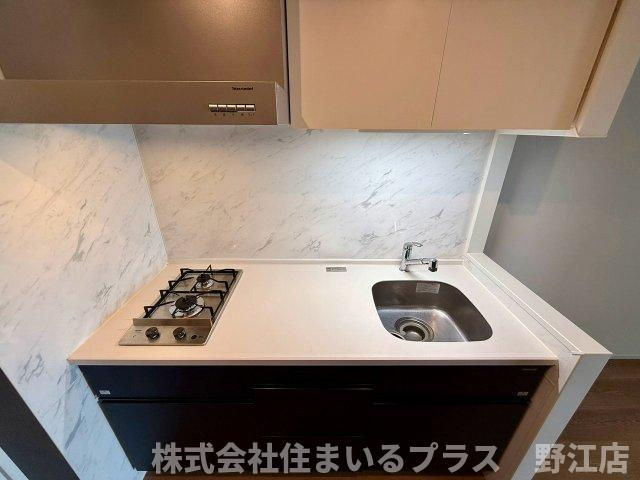 one o one 内代のキッチン