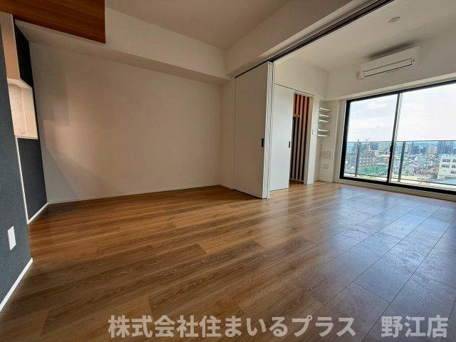 one o one 内代の居間・リビング