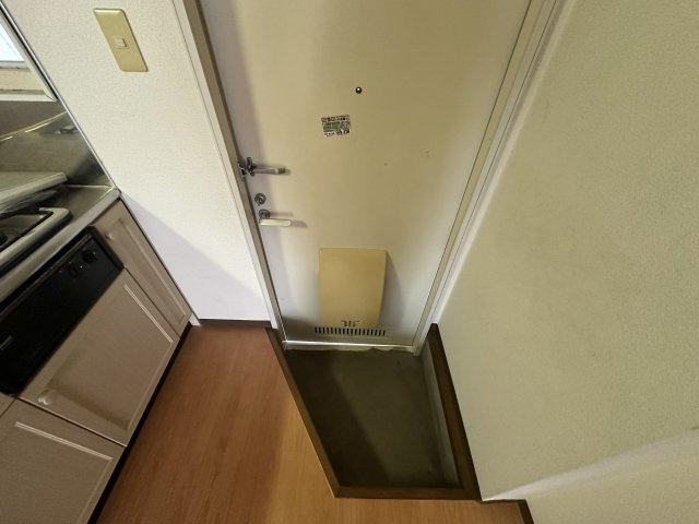 プチフラットの玄関