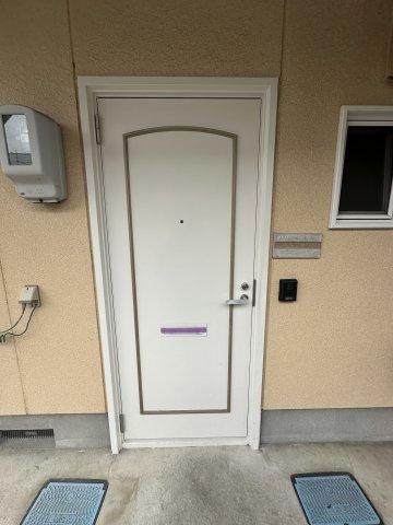 プチフラットの玄関