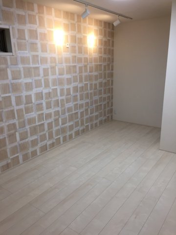 フジパレス垂水町Ⅴ番館の洋室