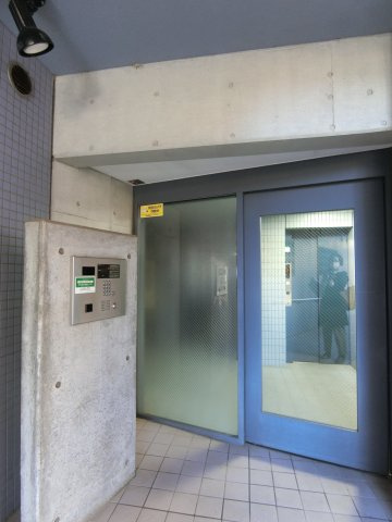 レクエルドのロビー