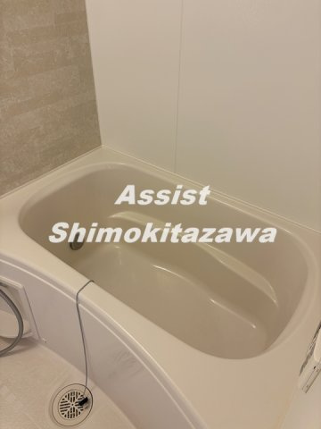 ラ・クレール下北沢の浴室