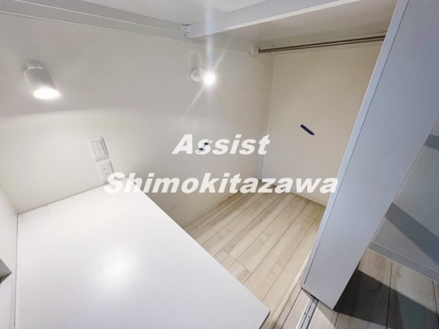 らったった松原の内装