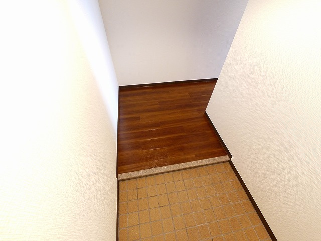 カサグランデ（大宮町）の玄関