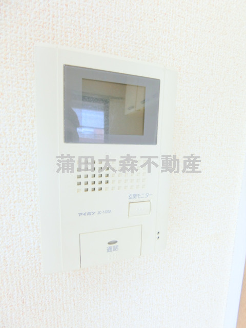 プラスワンビルの設備|TVモニター付インターホン
