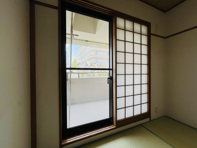 オーガスタコート夙川　4階の和室|和室は保温性も高く、畳の香りに満たされた室内は
アロマセラピー効果もあるそうです♪