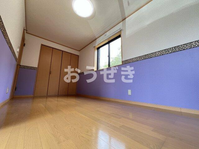清水ヶ丘戸建ての居間・リビング