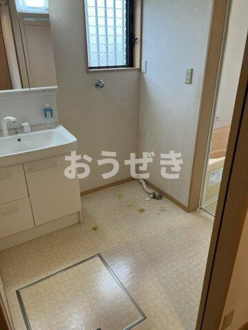 清水ヶ丘戸建ての居間・リビング