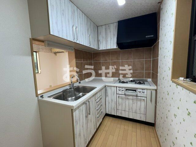 清水ヶ丘戸建てのキッチン