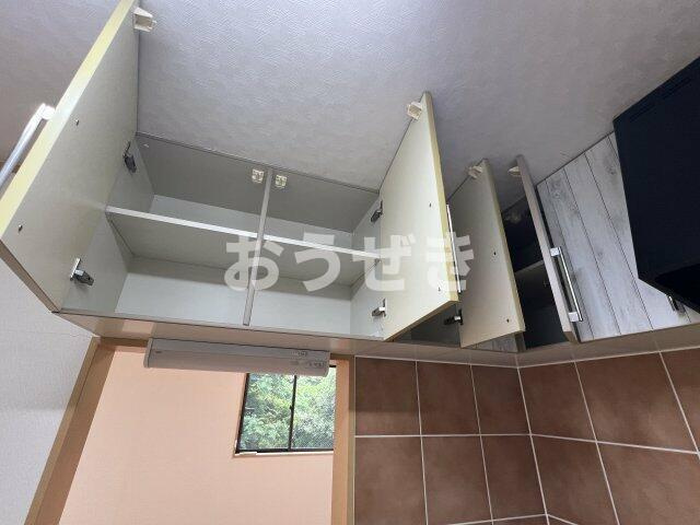清水ヶ丘戸建ての内装
