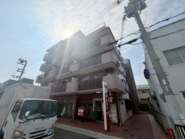 グレイスハイツ長楽の外観|お気軽にお問合せ下さい♪
住宅ローンのご相談も大歓迎です♪