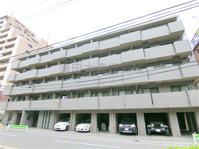 ルーブル蒲田本町の外観|大通りから入った落ち着いた環境　蒲田駅周辺のにぎやかな雰囲気とは一変。2012年8月築　RC鉄筋コンクリート造地上5階建て1K～2DK総戸数53戸の人気分譲賃貸マンション　東京都大田区蒲田本町1丁目