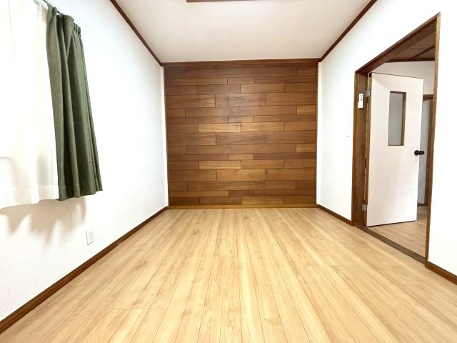 羽曳野市広瀬の一戸建ての洋室