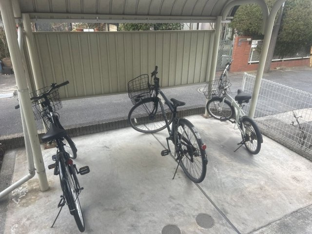 レオパレスラ　トゥサのその他
