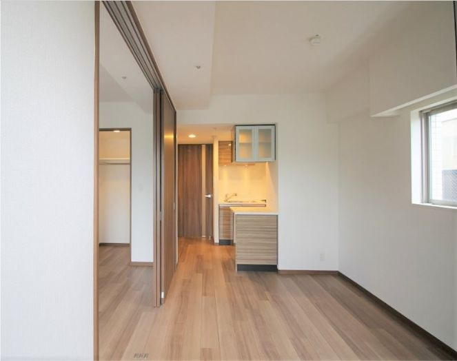 名古屋市中区丸の内３丁目の賃貸マンションの居間・リビング