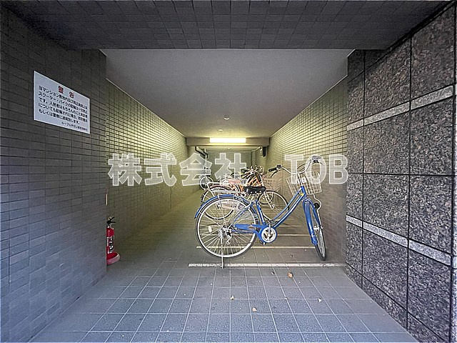 【その他共用部分】 | ルーブル芦花公園 | 駐輪スペース②