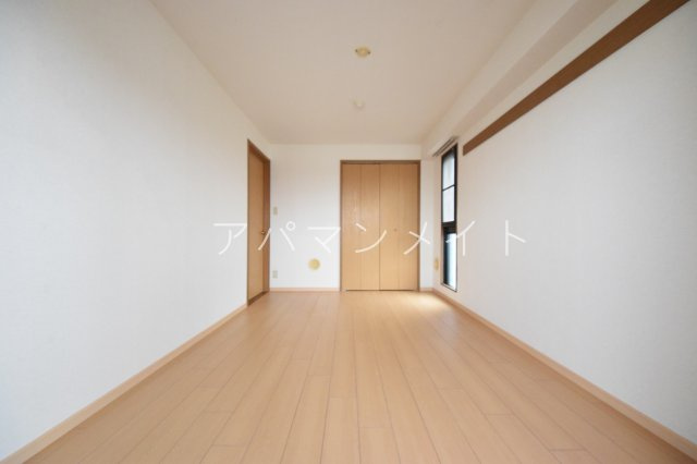 【寝室】 | エスポワールいずみ野 | 寝室にぴったりのお部屋です