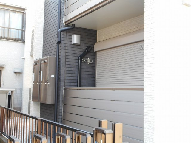 クレイノ結のその他|シャッター付き