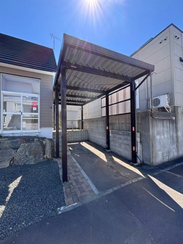 上野幌2条6丁目の駐車場
