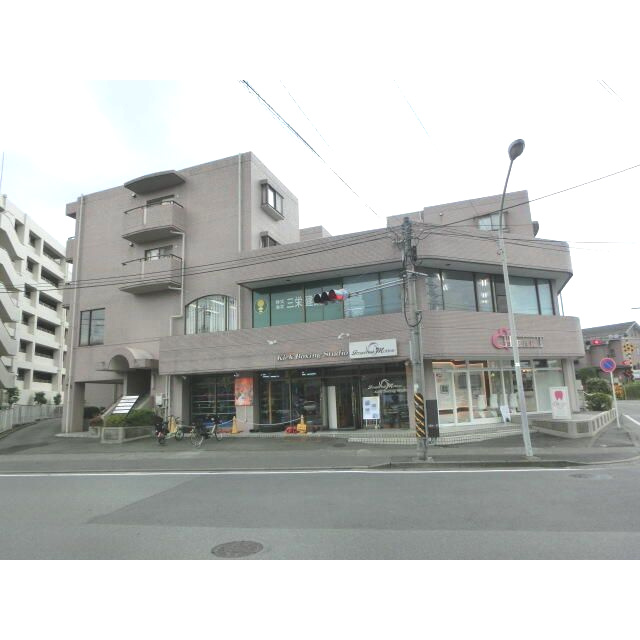 ドミール・アン