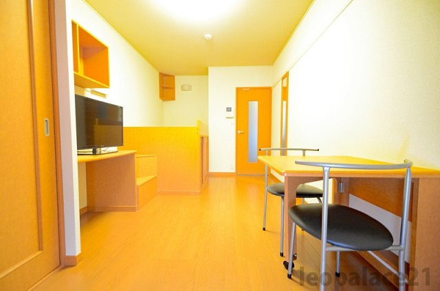 レオパレス長楽寺の居間・リビング|備品や設備仕様は号室等により異なります現地をご確認下さい。
