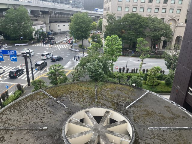 東京堂錦町ビル　5Fの庭