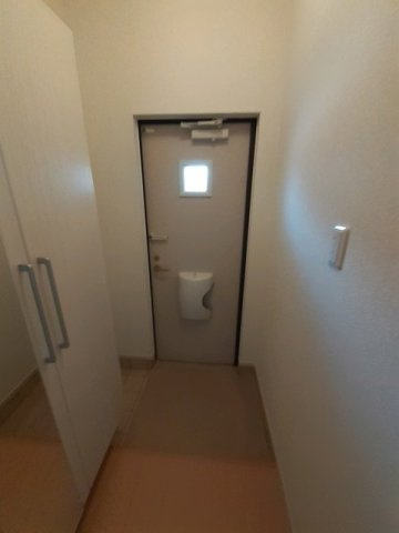 ライフ　ライズＢの玄関