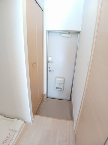 エレガンテの玄関