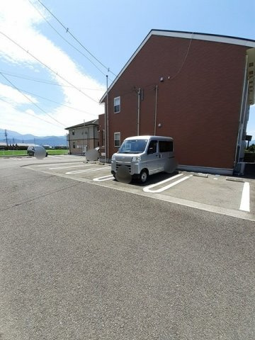 プラシード　Ⅰの駐車場