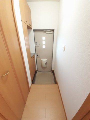プラシード　Ⅰの玄関