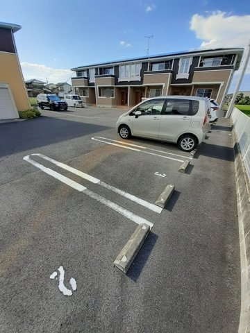 セリーヌ　Ｂの駐車場