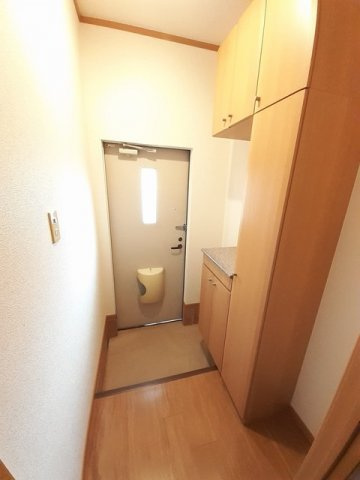 シェモア・長田　Ｓの玄関