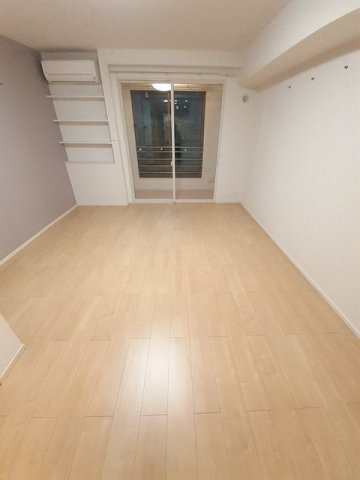 ブランド　ラボの内装